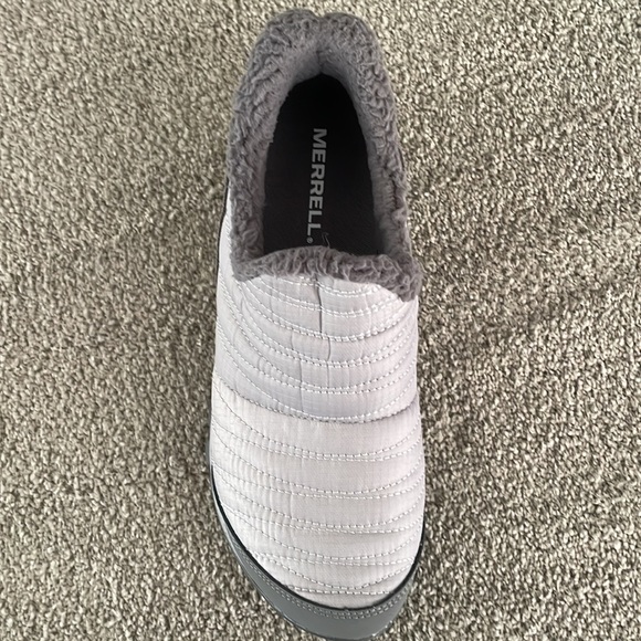 Merrill Insulated Women’s Slip On - Picture 2 of 3